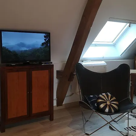 Ancien Fournil Cosy Avec Piscine Couverte, Parc Verdoyant Et Sauna, A 30 Mn Du Mans - Fr-1-410-432 Vivoin