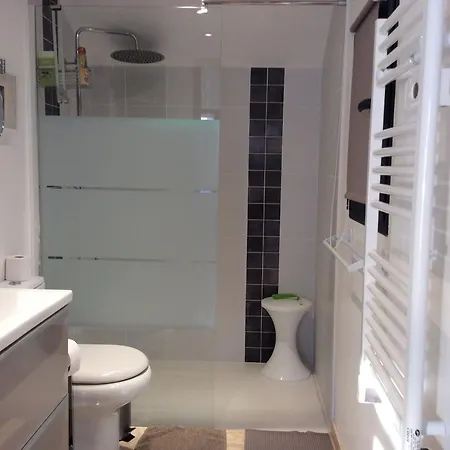 Ancien Fournil Cosy Avec Piscine Couverte, Parc Verdoyant Et Sauna, A 30 Mn Du Mans - Fr-1-410-432 * Vivoin