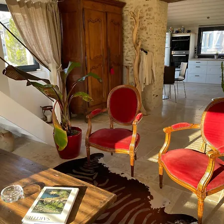 Ancien Fournil Cosy Avec Piscine Couverte, Parc Verdoyant Et Sauna, A 30 Mn Du Mans - Fr-1-410-432 בית נופש *