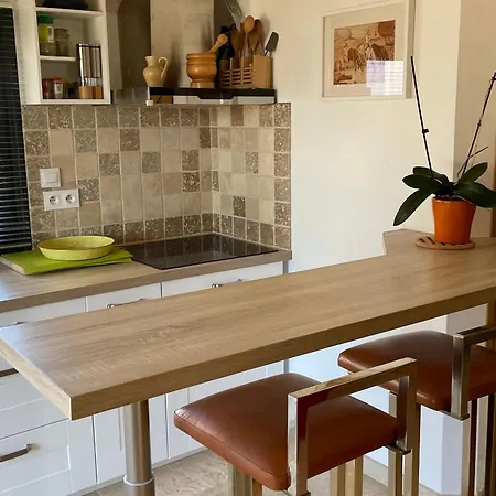 Ancien Fournil Cosy Avec Piscine Couverte, Parc Verdoyant Et Sauna, A 30 Mn Du Mans - Fr-1-410-432 בית נופש